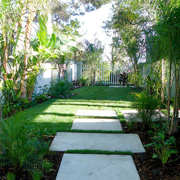 Contemporary Landscaping | Freeform Pool