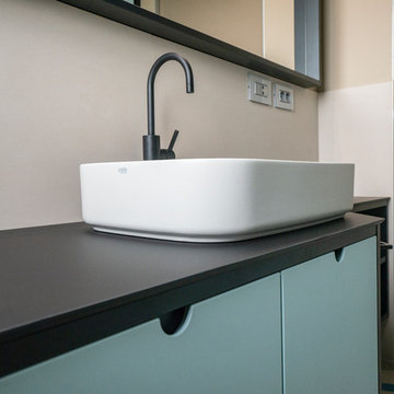 Design e colore in un bagno giocoso