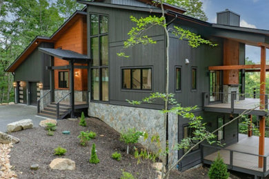 Inspiration for an exterior home remodel in Charlotte