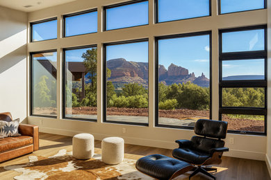 Home design - modern home design idea in Phoenix