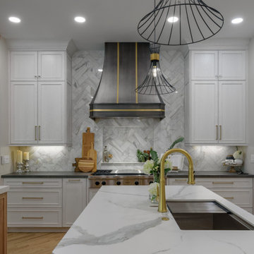 Ashmore Hall Kitchen & Powder Bath