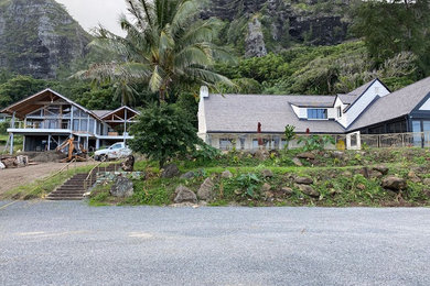Elegant home design photo in Hawaii