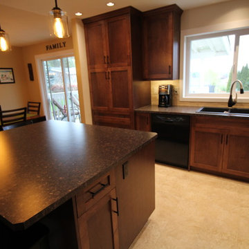 Custom Kitchen 3