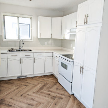 Quick Northside Facelift - Kitchen