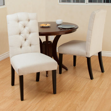 Contemporary Dining Space With Dining Chairs