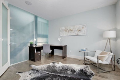 Minimalist home office photo in Calgary
