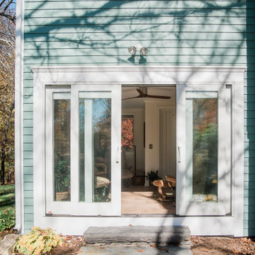 Discrete Home Elevator