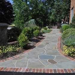 Walkways - Landscaping Stones And Pavers