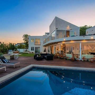 Pacific Palisades Hilltop Luxury Remodel