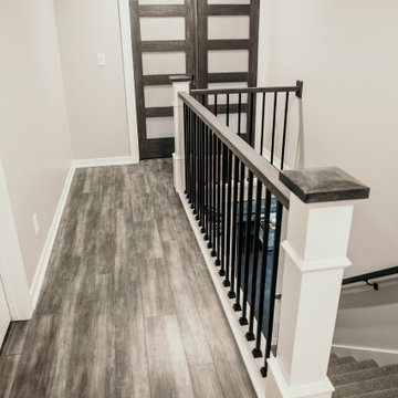 Hallway/stairway