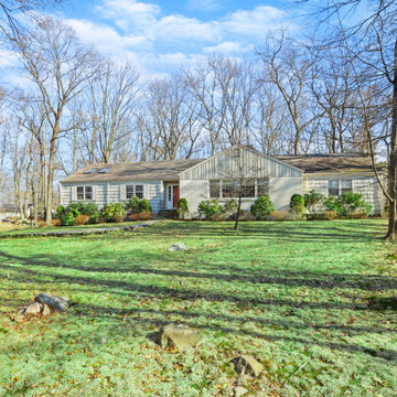 135 Foxwood Road, Stamford CT