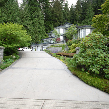 Traditional Estate
