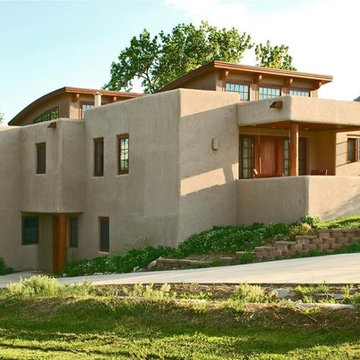 Pueblo Modern