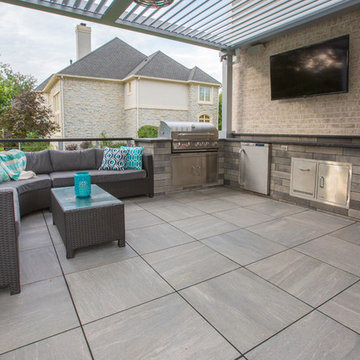 Fishers Indiana - Paver Patio & Porcelain Tile Deck