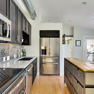 9th St. #B Austin, TX (New Construction)