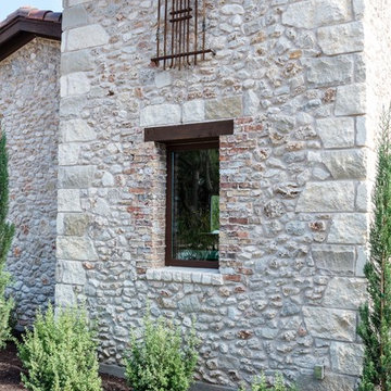 Hill Country Italian Rustic / Tuscan