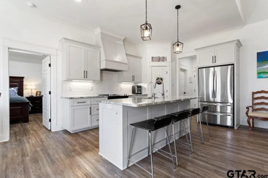 Kitchen photo in Dallas