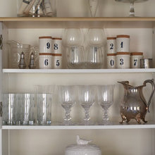 SHELF DISPLAY