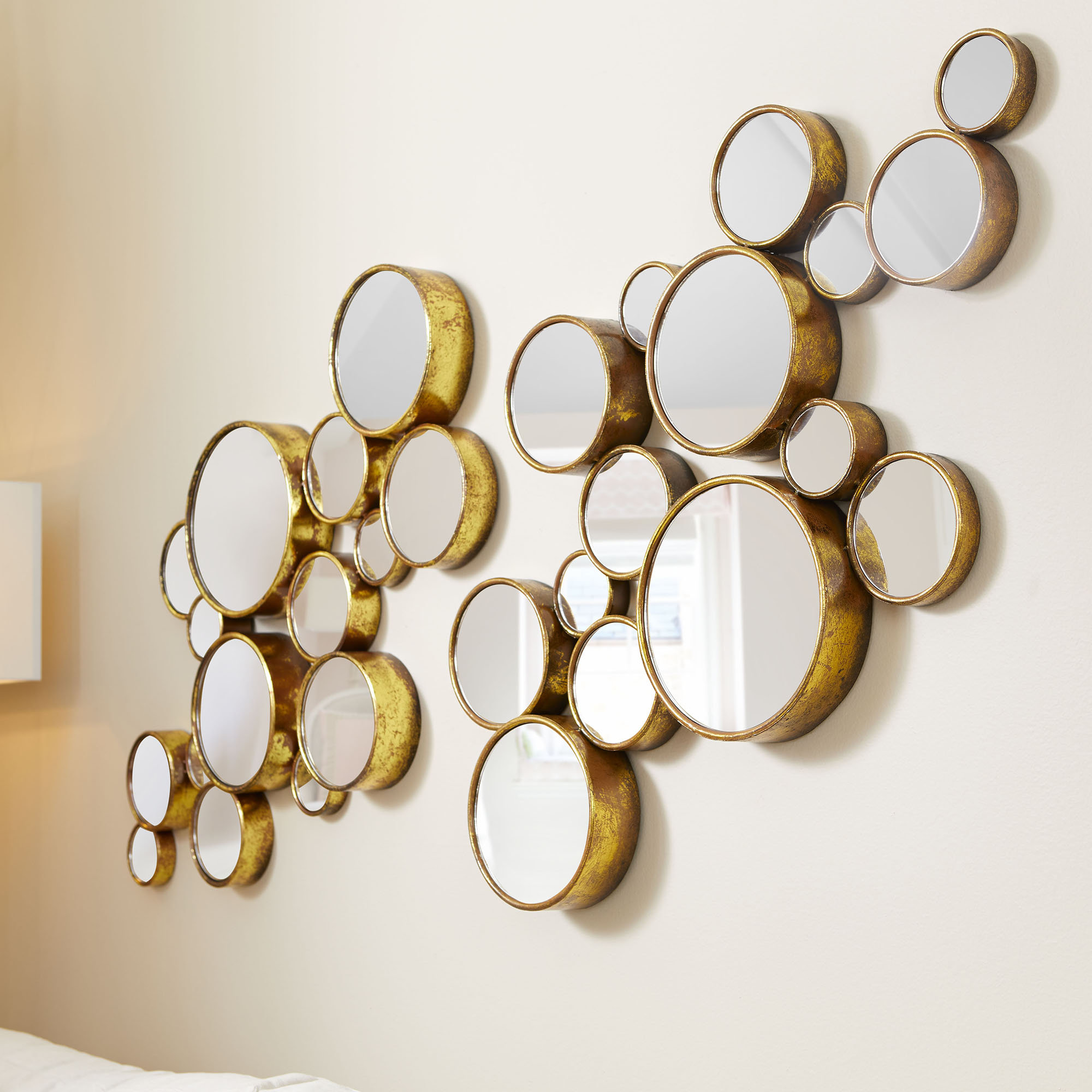 Bubbles Mirror