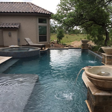 Woks with Spillway and Negative Edge