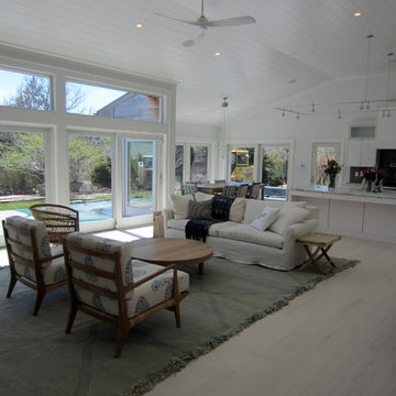 AMAGANSETT: DARK TO WHITE...BLEACHED AND WHITE WASHED 5" RED OAK, TRAFFIC HD