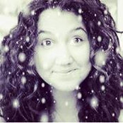 Zeynep Özay's photo