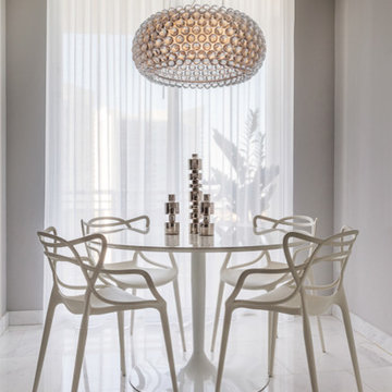 Carbonell, Brickell Key - Modern, Sophisticated & Practical Vacation Condo