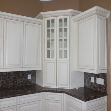 Kitchen refinishing - After