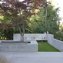 GARDEN BENCH