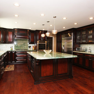 Magnificent 2-tone Cherry Finish Kitchen