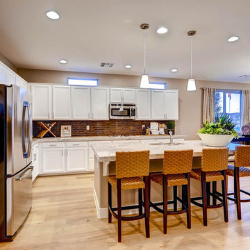 Warmington Residential: Desert Ridge Flagstaff Plan 3 - Kitchen
