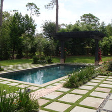 Lucky Leaf Pool