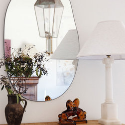 AKI Office - Decorative Objects And Figurines