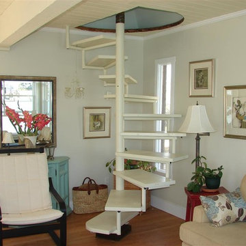 Beachy Float Home