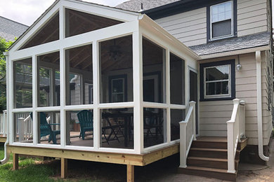 Porch photo in Bridgeport