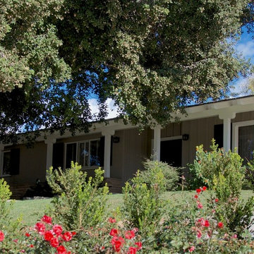 Ranch Style with Cottage Garden Entry
