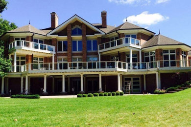 Inspiration for an exterior home remodel in Milwaukee