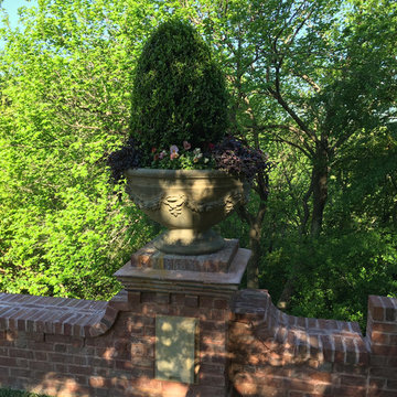 Fort Worth Estate Garden