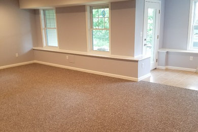 Elegant basement photo in New York