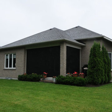 Ballantrae Golf Club Motorized Porch