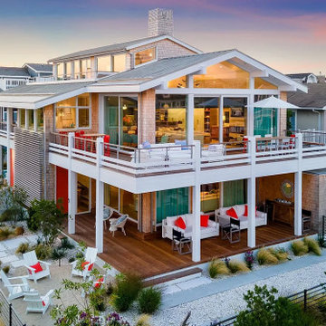 Modern Coastal Deck House