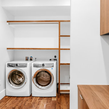 Modern Loft Gut
