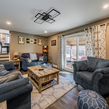 Crammed to Capacious Oshawa Stunner!!