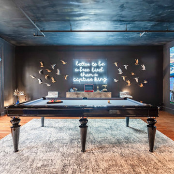 Ven Pool Table For Holiday House