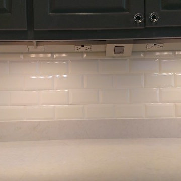 KITCHEN - Backsplash - Ann Sacks 3" x 6" Beveled Subway Tile