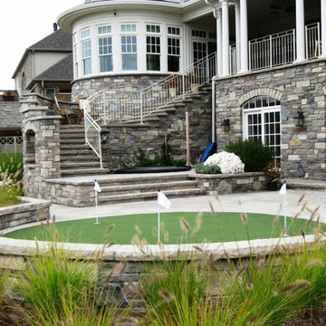 Golf and Putting Greens with Artificial Grass