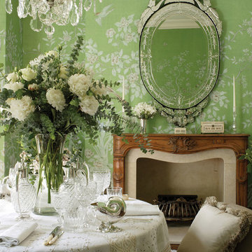 Chinoiserie wallpape in special colourway on Williamsburg painted silk