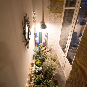 Decoración de estudio de yoga en la cl Urdaneta, 4 de San Sebastian.
