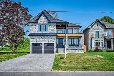 Inspiration for a contemporary exterior home remodel in Toronto