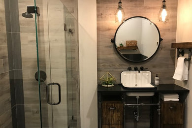 Bathroom photo in Dallas